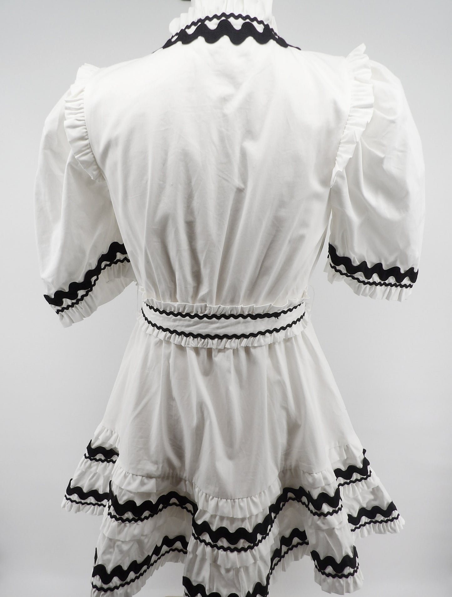 TRIM DETAILED MINI DRESS