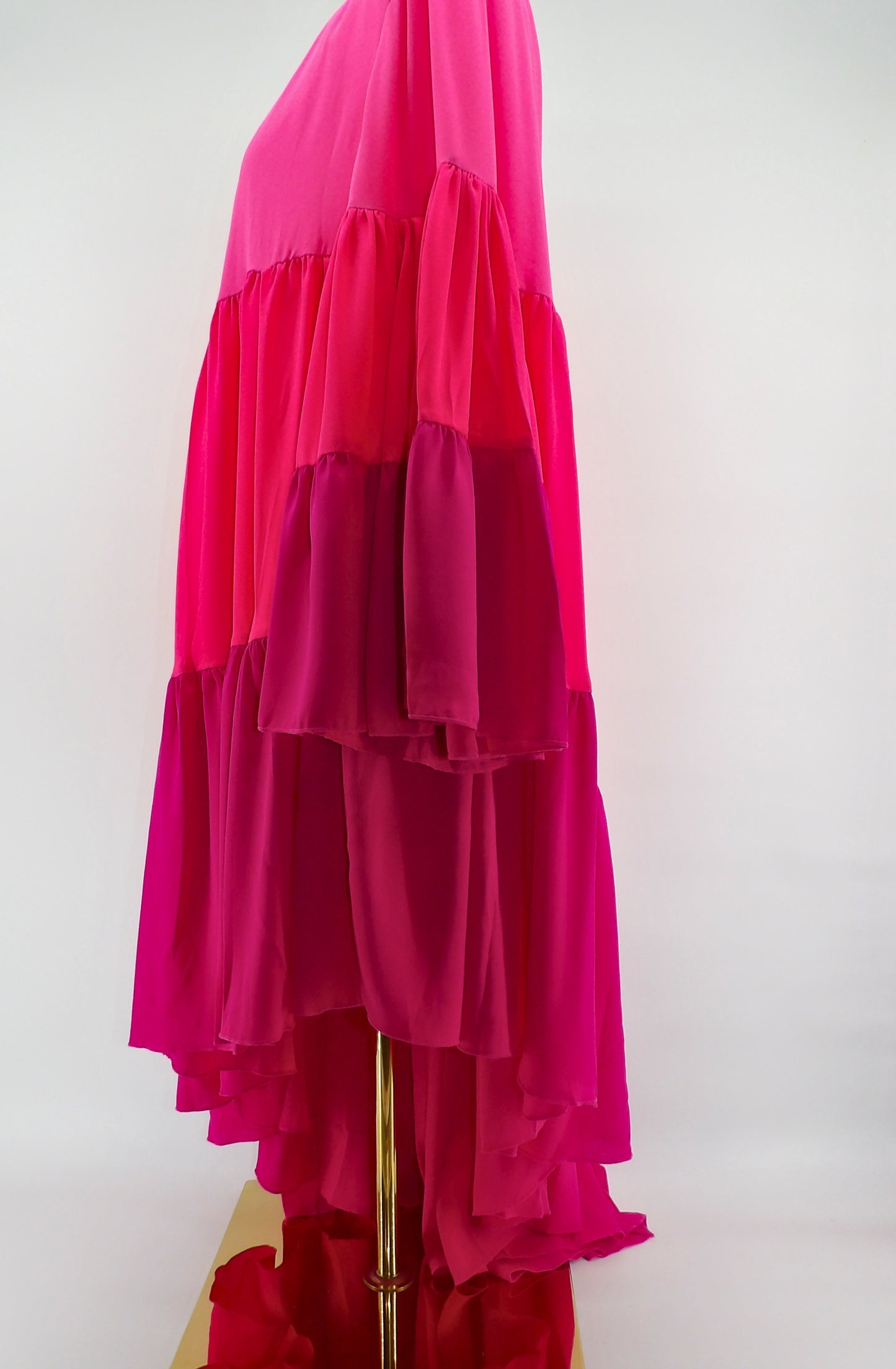 ONE SHOULDER COLORBLOCK TIERED HIGH-LOW MIDI DRESS