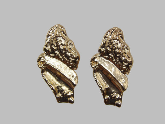 TEXTURED EARRINGS