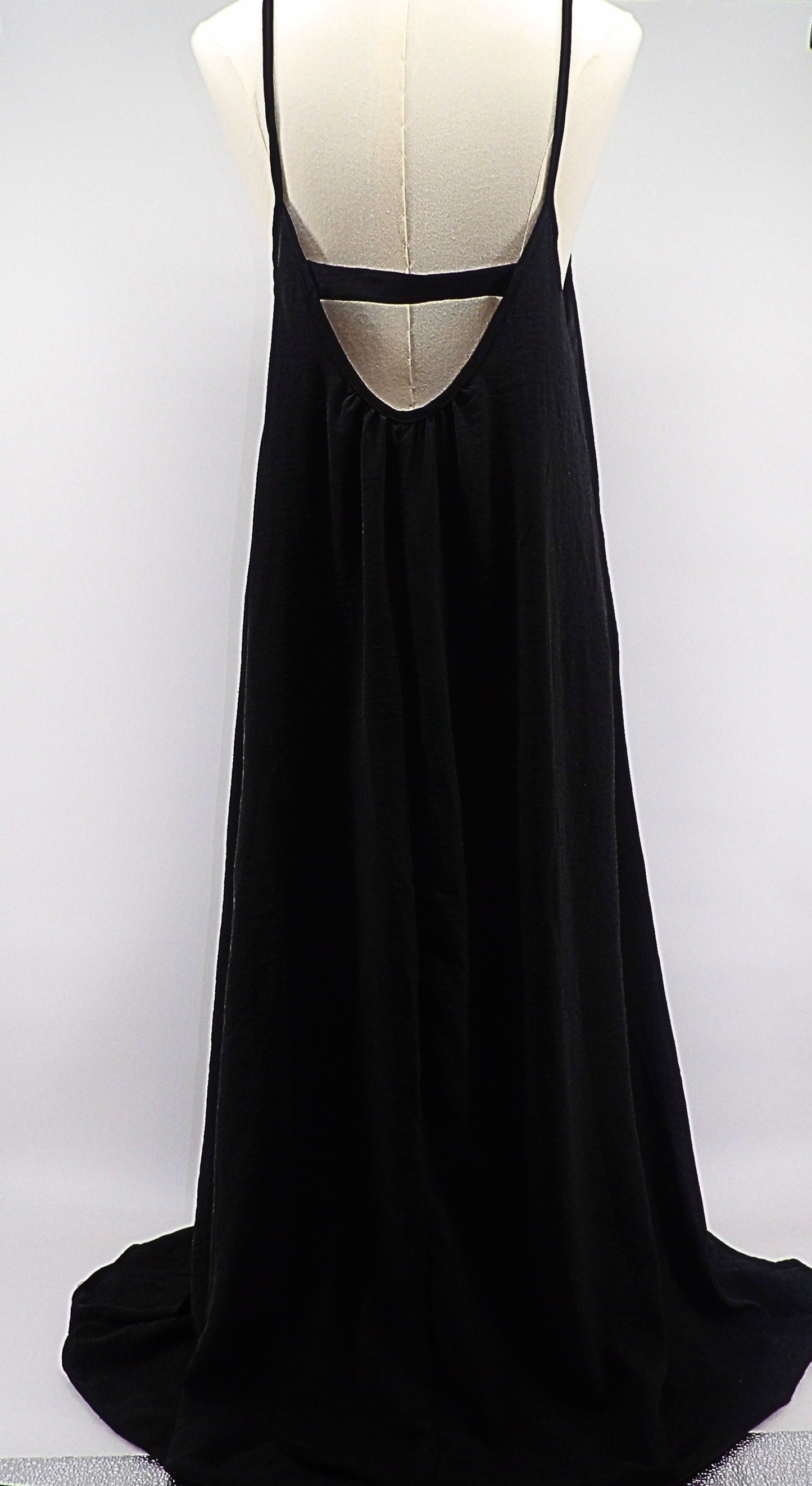 OPEN BACK HIGH-LOW MAXI DRESS