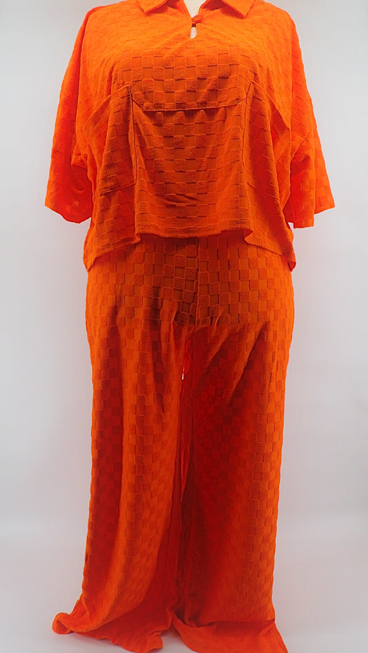CURVY CHECKERS BLOUSE &  WIDE LEG PANTS