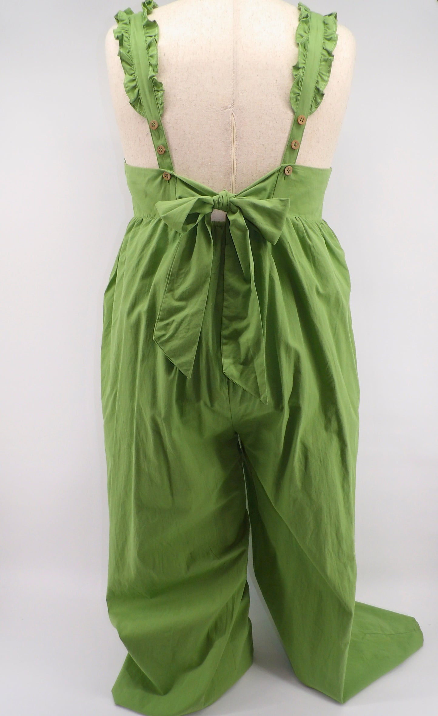 CURVY SQUARE NECK WIDE LEG JUMPSUIT