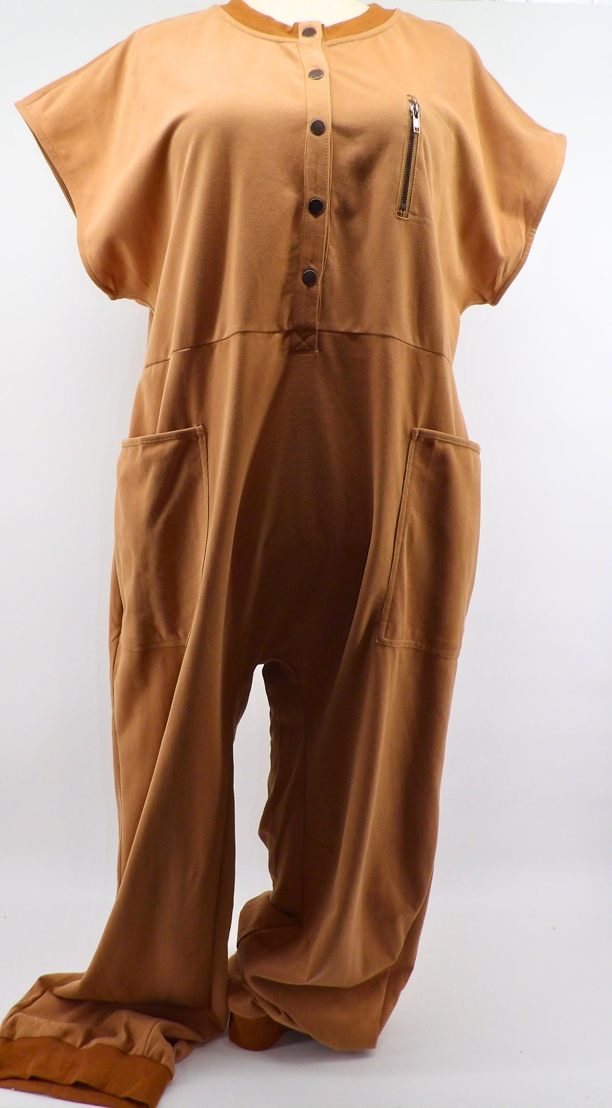 CURVY JOGGER JUMPSUIT