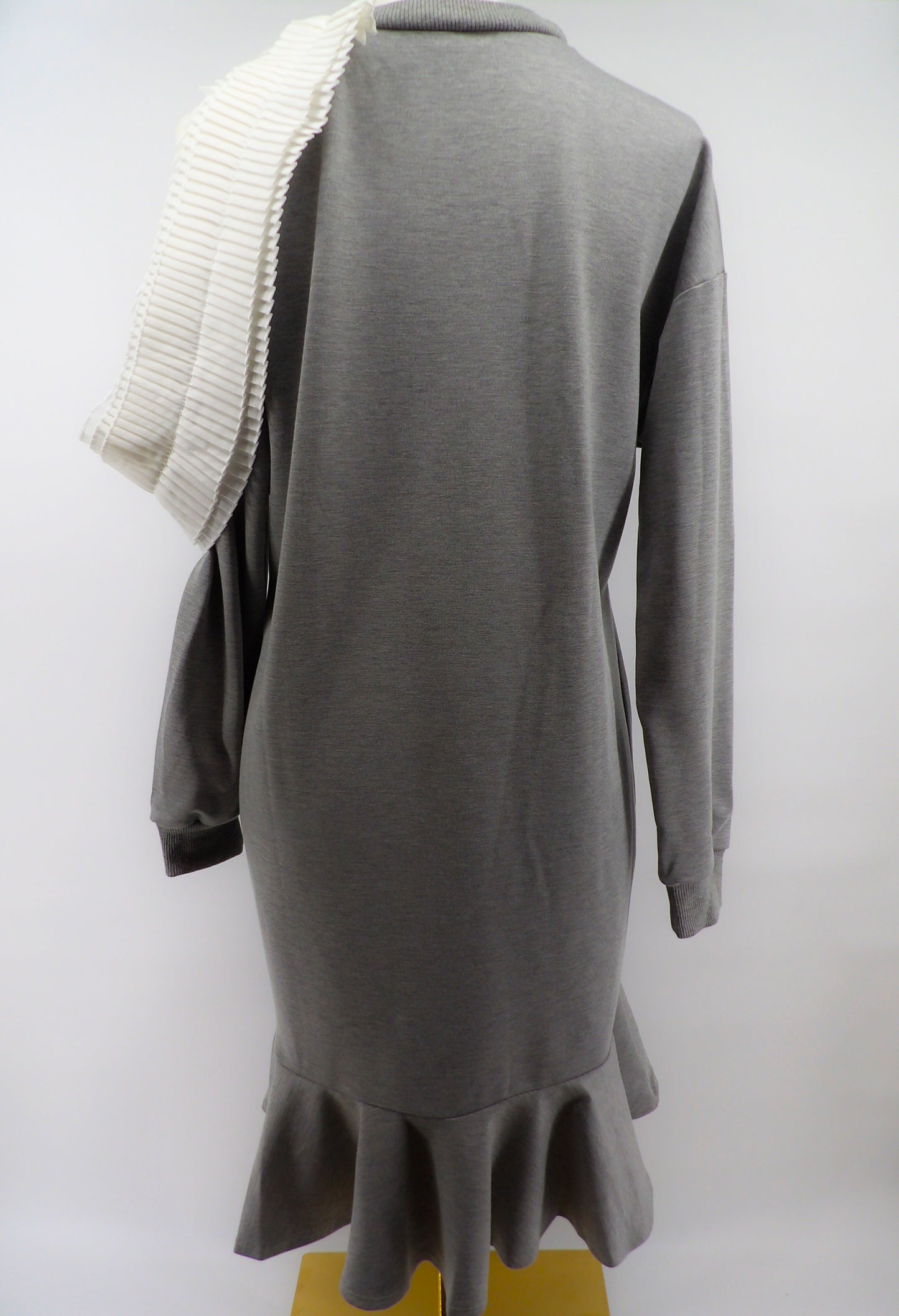 RUFFLE DETAILED  MIDI DRESS