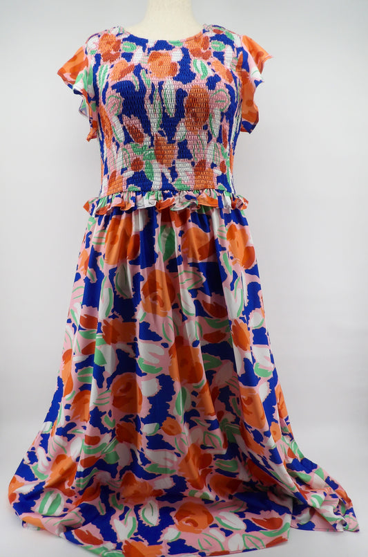 CURVY SMOCK FLORAL MAXI DRESS